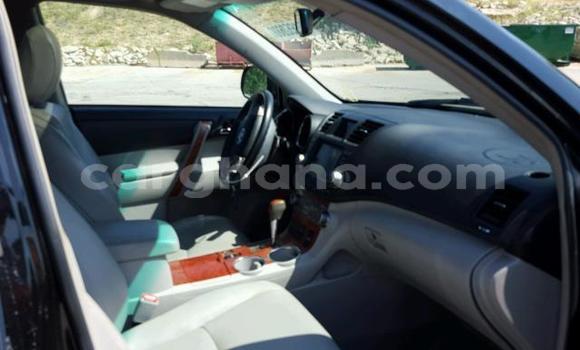 Sayi Na hannu Toyota Highlander Black Mota in Kumasi a Ashanti Sayi Na hannu Toyota Highlander Black Mota in Kumasi a Ashanti