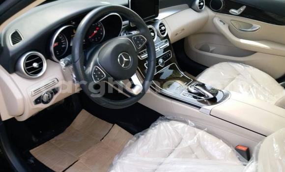 Ra Àlòkù Mercedes‒Benz C–Class Black Ọkọ̀ in Accra ni Greater Accra Ra Àlòkù Mercedes‒Benz C–Class Black Ọkọ̀ in Accra ni Greater Accra