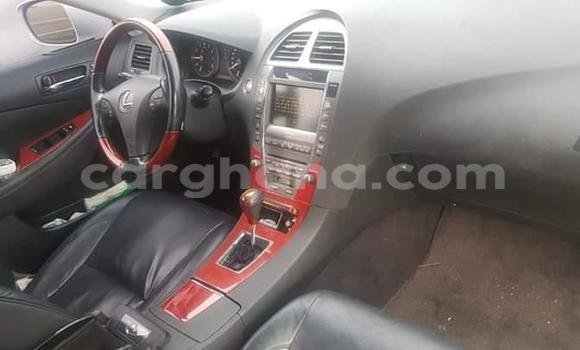 Sayi Na hannu Lexus ES Azurfa Mota in Accra a Greater Accra Sayi Na hannu Lexus ES Azurfa Mota in Accra a Greater Accra