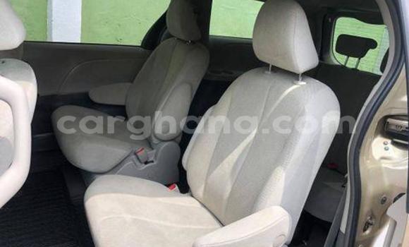 Buy Used Toyota Sienna Other Car in Accra in Greater Accra Buy Used Toyota Sienna Other Car in Accra in Greater Accra