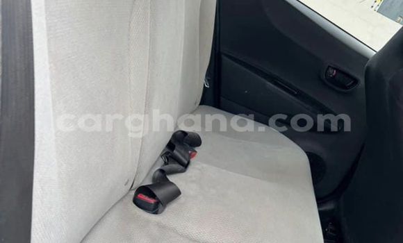 Sayi Na hannu Toyota Vitz Sauran Mota in Accra a Greater Accra Sayi Na hannu Toyota Vitz Sauran Mota in Accra a Greater Accra