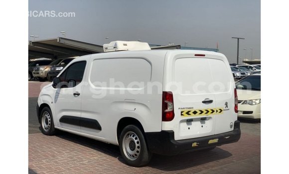 Ra Imported Peugeot Partner funfun Ọkọ̀ in Import - Dubai ni Ashanti Ra Imported Peugeot Partner funfun Ọkọ̀ in Import - Dubai ni Ashanti