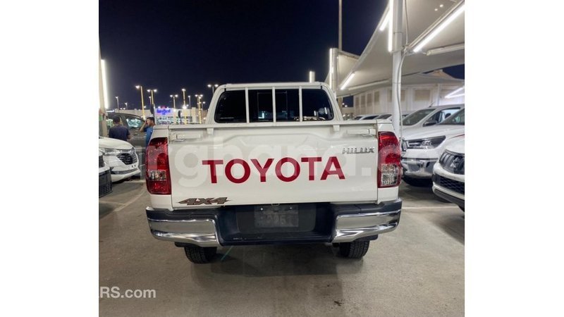 Big with watermark toyota hilux ashanti import dubai 50722