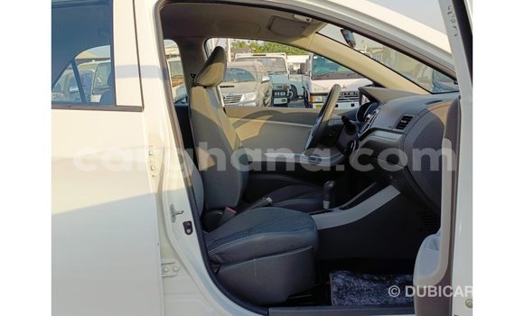 Ra Imported Kia Picanto funfun Ọkọ̀ in Import - Dubai ni Ashanti Ra Imported Kia Picanto funfun Ọkọ̀ in Import - Dubai ni Ashanti