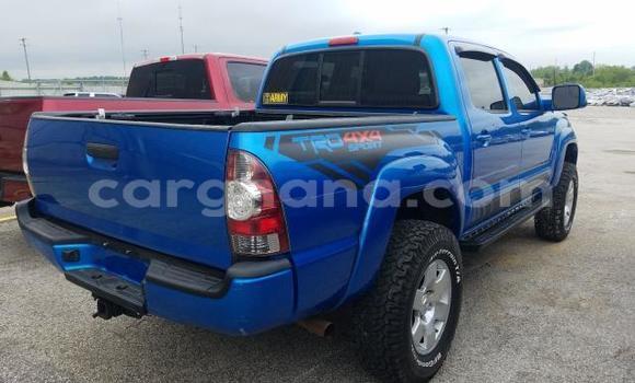 Sayi Na hannu Toyota Tacoma Blue Mota in Accra a Greater Accra Sayi Na hannu Toyota Tacoma Blue Mota in Accra a Greater Accra