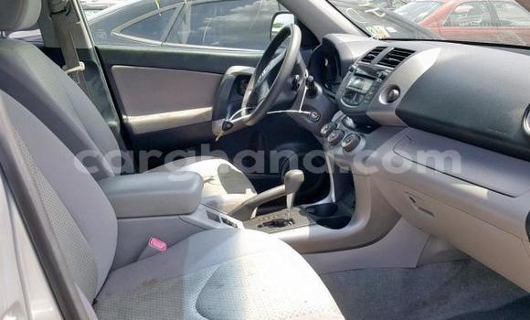Ra Àlòkù Toyota RAV4 Miiran Ọkọ̀ in Accra ni Greater Accra Ra Àlòkù Toyota RAV4 Miiran Ọkọ̀ in Accra ni Greater Accra