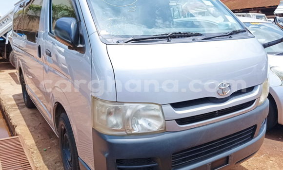 Buy Used Toyota Hiace Silver Car in Accra in Greater Accra