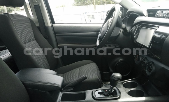 Ra Àlòkù Toyota Hilux Black Ọkọ̀ in Accra ni Greater Accra Ra Àlòkù Toyota Hilux Black Ọkọ̀ in Accra ni Greater Accra
