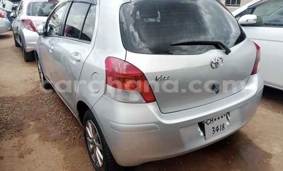 Ra Àlòkù Toyota Vitz Silver Ọkọ̀ in Accra ni Greater Accra Ra Àlòkù Toyota Vitz Silver Ọkọ̀ in Accra ni Greater Accra