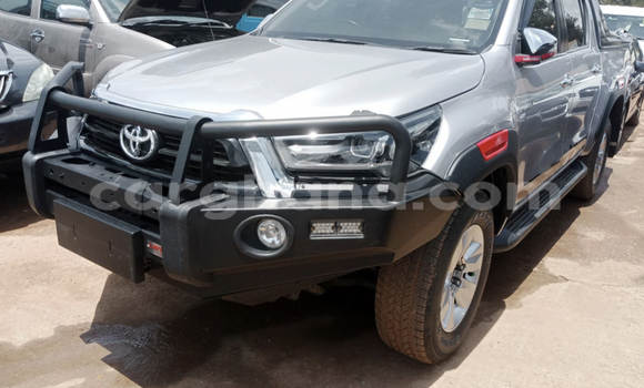 Buy Used Toyota Hilux Silver Car in Accra in Greater Accra Buy Used Toyota Hilux Silver Car in Accra in Greater Accra