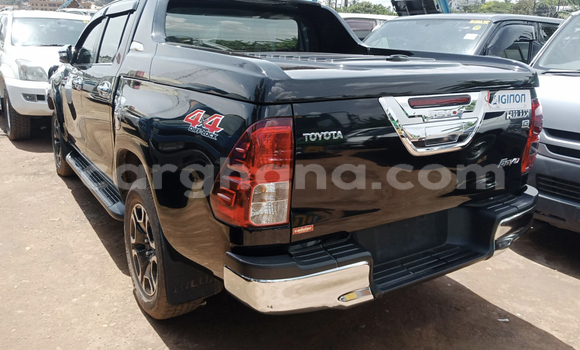 Sayi Na hannu Toyota Hilux Black Mota in Accra a Greater Accra Sayi Na hannu Toyota Hilux Black Mota in Accra a Greater Accra