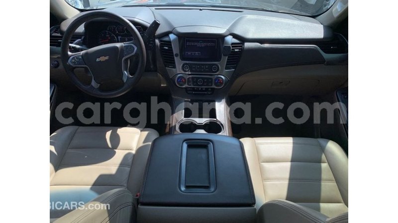 Big with watermark chevrolet suburban ashanti import dubai 50776