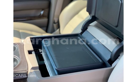 Buy Import Chevrolet Suburban Black Car in Import - Dubai in Ashanti Buy Import Chevrolet Suburban Black Car in Import - Dubai in Ashanti