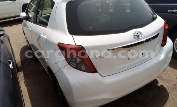 Buy Used Toyota Vitz White Car in Accra in Greater Accra Buy Used Toyota Vitz White Car in Accra in Greater Accra