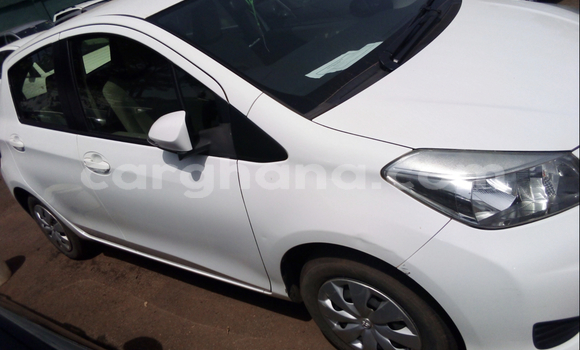 Buy Used Toyota Vitz White Car in Accra in Greater Accra Buy Used Toyota Vitz White Car in Accra in Greater Accra