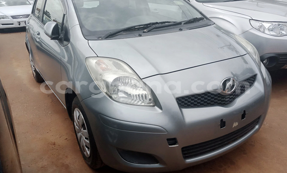 Ra Àlòkù Toyota Vitz Silver Ọkọ̀ in Accra ni Greater Accra Ra Àlòkù Toyota Vitz Silver Ọkọ̀ in Accra ni Greater Accra