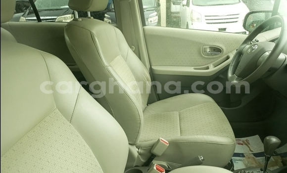 Sayi Na hannu Toyota Vitz Brown Mota in Accra a Greater Accra Sayi Na hannu Toyota Vitz Brown Mota in Accra a Greater Accra