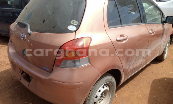 Buy Used Toyota Vitz Brown Car in Accra in Greater Accra Buy Used Toyota Vitz Brown Car in Accra in Greater Accra