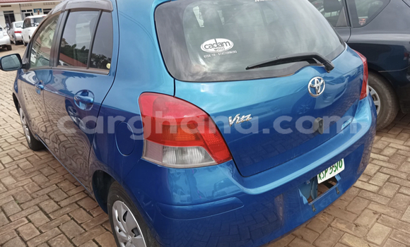 Sayi Na hannu Toyota Vitz Blue Mota in Accra a Greater Accra Sayi Na hannu Toyota Vitz Blue Mota in Accra a Greater Accra