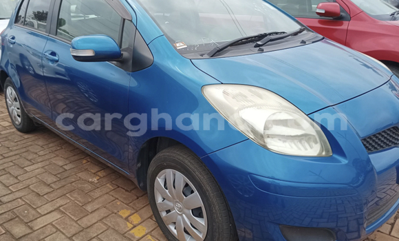 Sayi Na hannu Toyota Vitz Blue Mota in Accra a Greater Accra Sayi Na hannu Toyota Vitz Blue Mota in Accra a Greater Accra