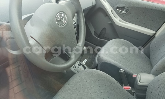 Sayi Na hannu Toyota Vitz Blue Mota in Accra a Greater Accra Sayi Na hannu Toyota Vitz Blue Mota in Accra a Greater Accra