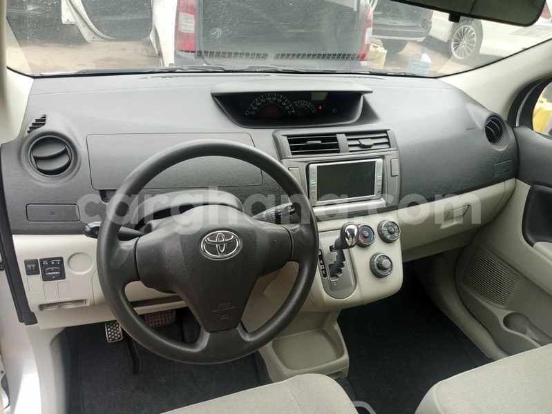 Big with watermark toyota vitz greater accra accra 50796