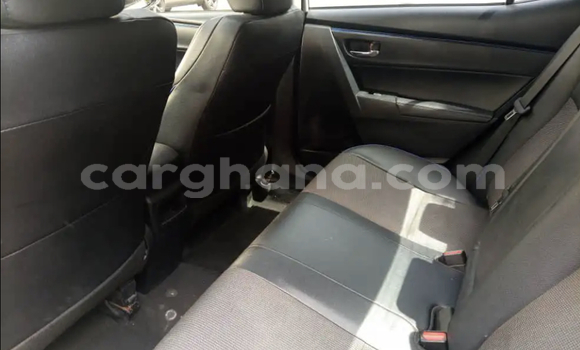 Buy Used Toyota Corolla White Car in Accra in Greater Accra Buy Used Toyota Corolla White Car in Accra in Greater Accra