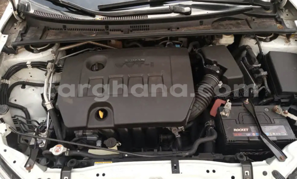 Buy Used Toyota Corolla White Car in Accra in Greater Accra Buy Used Toyota Corolla White Car in Accra in Greater Accra