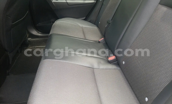 Sayi Na hannu Toyota Corolla White Mota in Accra a Greater Accra Sayi Na hannu Toyota Corolla White Mota in Accra a Greater Accra