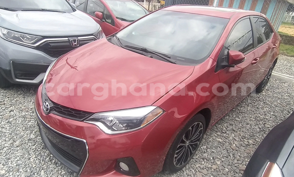 Sayi Na hannu Toyota Corolla Red Mota in Accra a Greater Accra