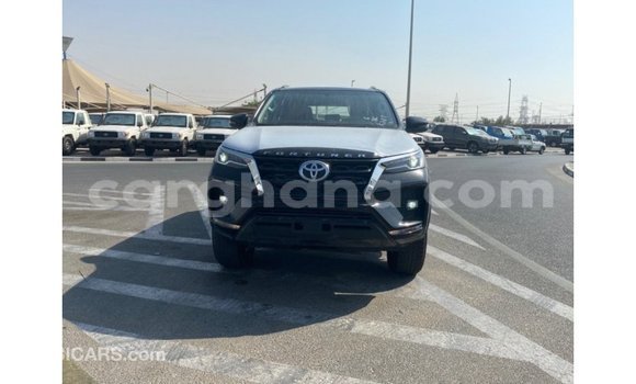 Buy Import Toyota Fortuner Black Car in Import - Dubai in Ashanti Buy Import Toyota Fortuner Black Car in Import - Dubai in Ashanti