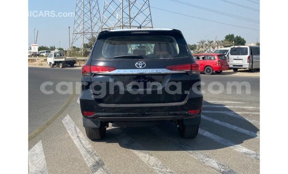 Buy Import Toyota Fortuner Black Car in Import - Dubai in Ashanti Buy Import Toyota Fortuner Black Car in Import - Dubai in Ashanti