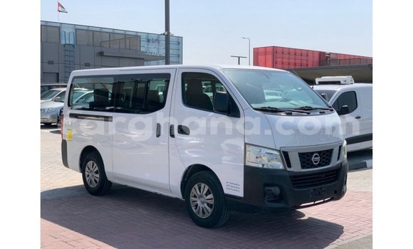 Ra Imported Nissan Urvan funfun Ọkọ̀ in Import - Dubai ni Ashanti Ra Imported Nissan Urvan funfun Ọkọ̀ in Import - Dubai ni Ashanti