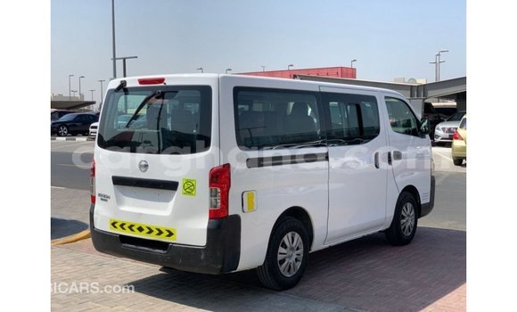 Ra Imported Nissan Urvan funfun Ọkọ̀ in Import - Dubai ni Ashanti Ra Imported Nissan Urvan funfun Ọkọ̀ in Import - Dubai ni Ashanti