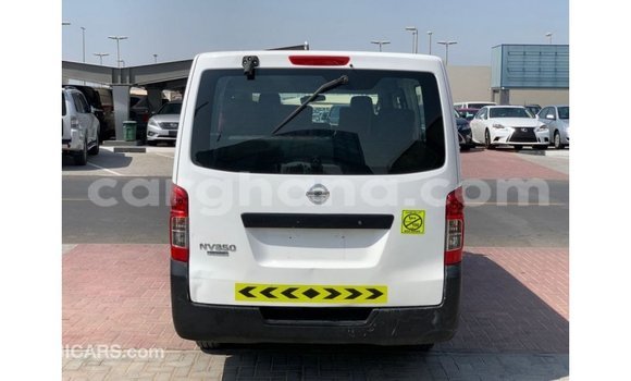 Ra Imported Nissan Urvan funfun Ọkọ̀ in Import - Dubai ni Ashanti Ra Imported Nissan Urvan funfun Ọkọ̀ in Import - Dubai ni Ashanti
