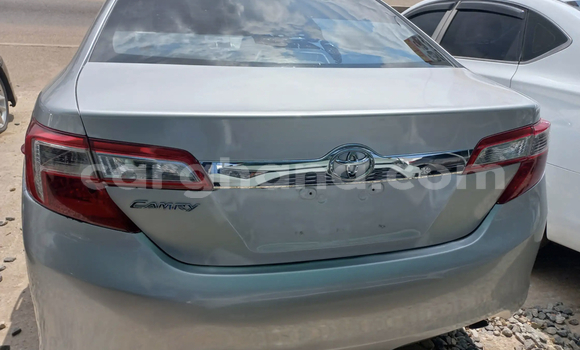 Sayi Na hannu Toyota Camry Azurfa Mota in Accra a Greater Accra Sayi Na hannu Toyota Camry Azurfa Mota in Accra a Greater Accra