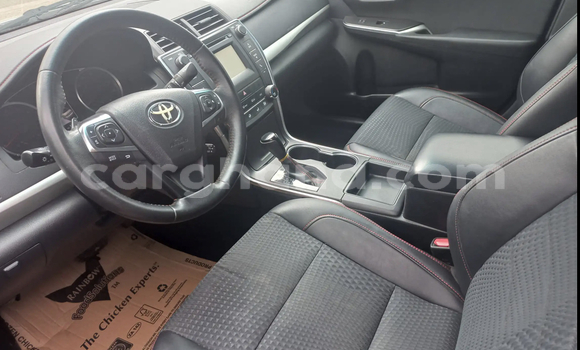 Sayi Na hannu Toyota Camry Azurfa Mota in Accra a Greater Accra Sayi Na hannu Toyota Camry Azurfa Mota in Accra a Greater Accra