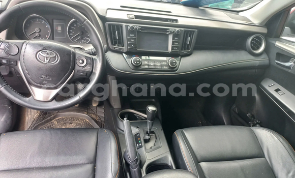 Ra Àlòkù Toyota RAV4 Red Ọkọ̀ in Accra ni Greater Accra Ra Àlòkù Toyota RAV4 Red Ọkọ̀ in Accra ni Greater Accra