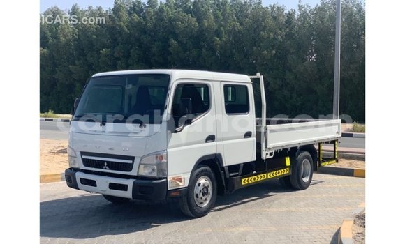 Ra Imported Mitsubishi i funfun Ọkọ̀ in Import - Dubai ni Ashanti Ra Imported Mitsubishi i funfun Ọkọ̀ in Import - Dubai ni Ashanti