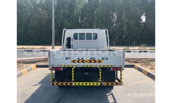 Ra Imported Mitsubishi i funfun Ọkọ̀ in Import - Dubai ni Ashanti Ra Imported Mitsubishi i funfun Ọkọ̀ in Import - Dubai ni Ashanti