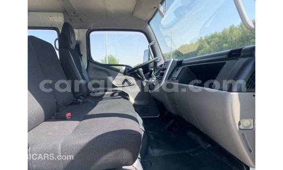 Ra Imported Mitsubishi i funfun Ọkọ̀ in Import - Dubai ni Ashanti Ra Imported Mitsubishi i funfun Ọkọ̀ in Import - Dubai ni Ashanti