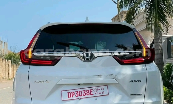 Buy Used Honda CR–V White Car in Sekondi–Takoradi Metropolitan in Western