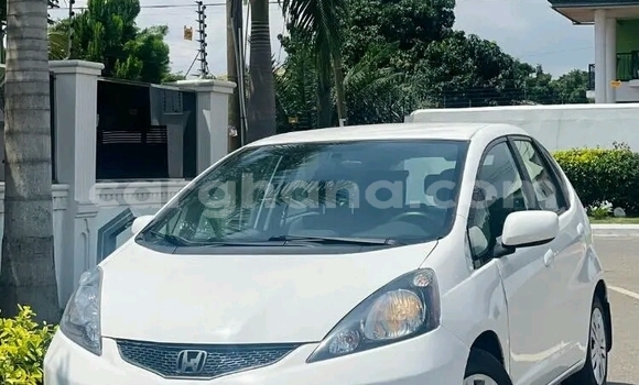 Buy Used Honda Fit Shuttle White Car in Sekondi–Takoradi Metropolitan in Western Buy Used Honda Fit Shuttle White Car in Sekondi–Takoradi Metropolitan in Western