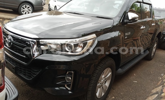 Buy Used Toyota Hilux Black Car in Accra in Greater Accra