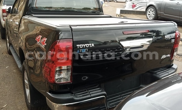 Ra Àlòkù Toyota Hilux Black Ọkọ̀ in Accra ni Greater Accra Ra Àlòkù Toyota Hilux Black Ọkọ̀ in Accra ni Greater Accra