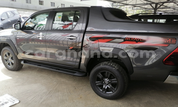 Sayi Na hannu Toyota Hilux Black Mota in Accra a Greater Accra Sayi Na hannu Toyota Hilux Black Mota in Accra a Greater Accra