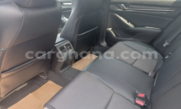 Buy Used Honda Accord Silver Car in Accra in Greater Accra Buy Used Honda Accord Silver Car in Accra in Greater Accra