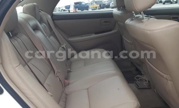 Sayi Na hannu Lexus ES Azurfa Mota in Tema a Greater Accra Sayi Na hannu Lexus ES Azurfa Mota in Tema a Greater Accra