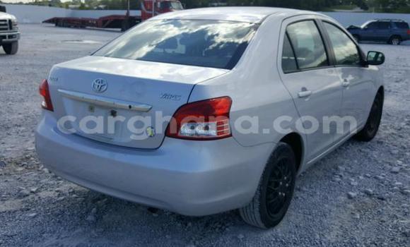 Sayi Na hannu Toyota Yaris Azurfa Mota in Accra a Greater Accra Sayi Na hannu Toyota Yaris Azurfa Mota in Accra a Greater Accra