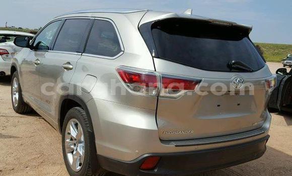 Sayi Na hannu Toyota Highlander Sauran Mota in Accra a Greater Accra Sayi Na hannu Toyota Highlander Sauran Mota in Accra a Greater Accra